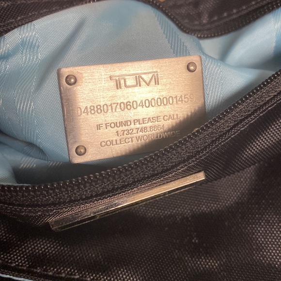 TUMI Black Nylon Computer Crossbody Bag - Picture 16 of 17